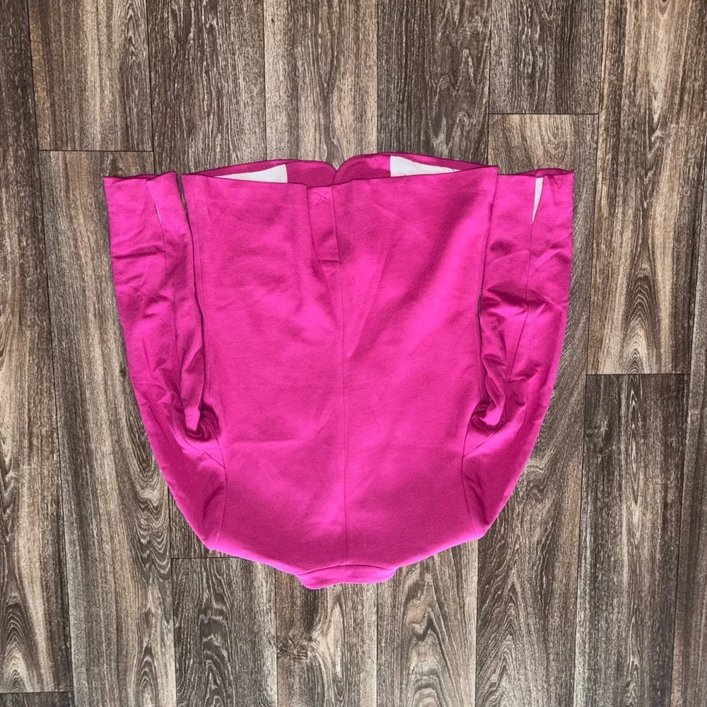 Boutique Women’s Fuchsia Blazer - Picture 5 of 6